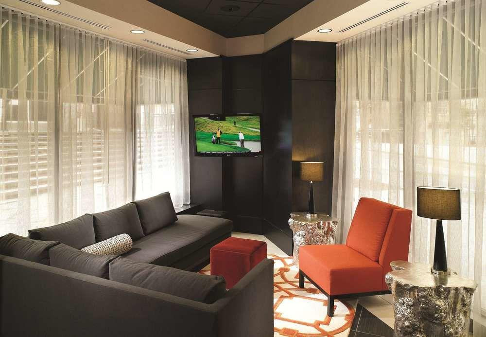 Отель Courtyard By Marriott Atlanta Downtown Экстерьер фото