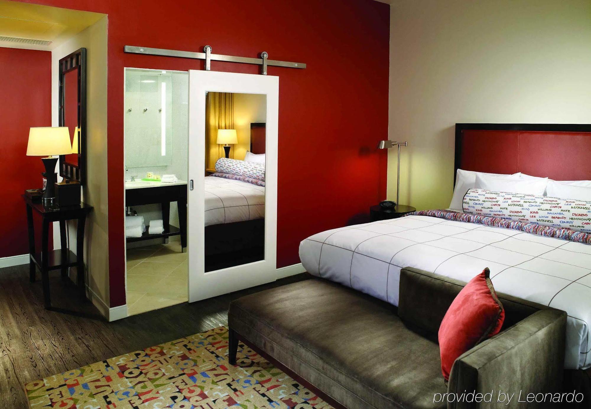 Отель Courtyard By Marriott Atlanta Downtown Экстерьер фото